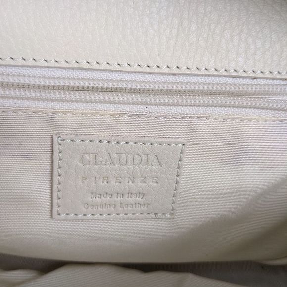 Claudia Firenze Cream Leather Bow Clutch - Picture 3 of 7